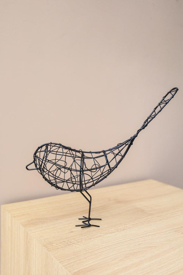 ESCULTURA PÁSSARO PRETO EM METAL Cactos da Maricota