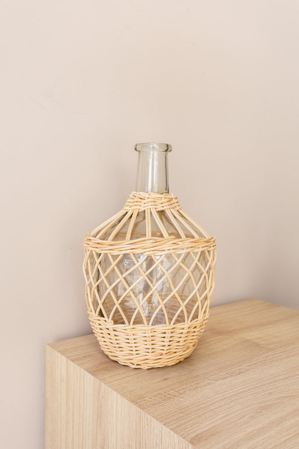 VASO EM VIDRO COM FIBRA NATURAL ALTO