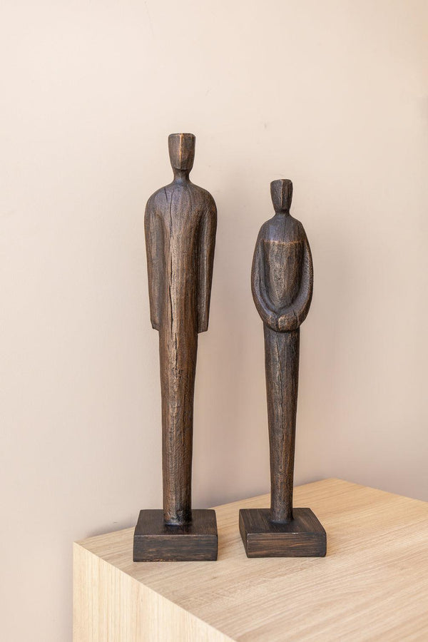 ESCULTURA HOMEM EM POLIRESINA 51,5x10x10cm Cactos da Maricota