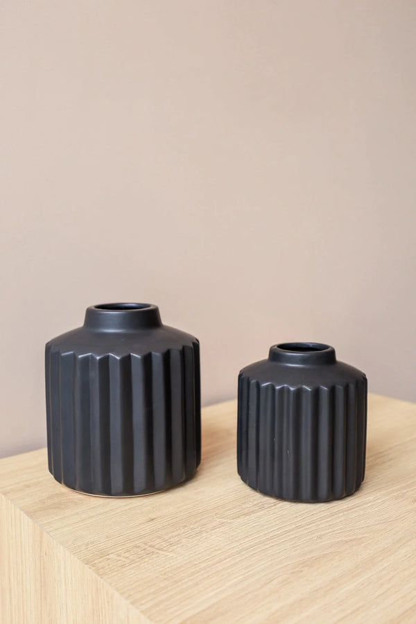 VASO MINIMALISTA CANELADO M Cactos da Maricota
